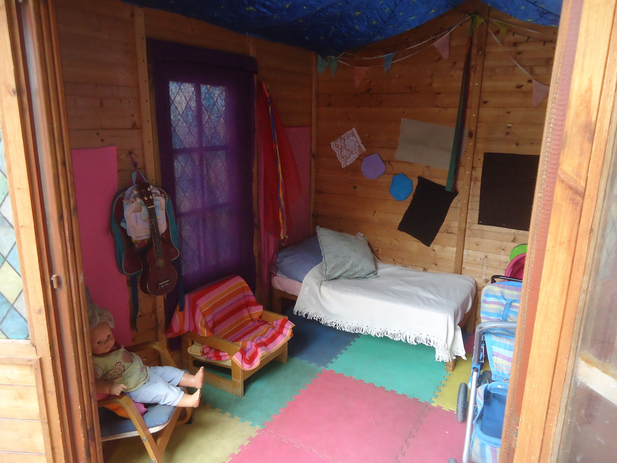 Play house